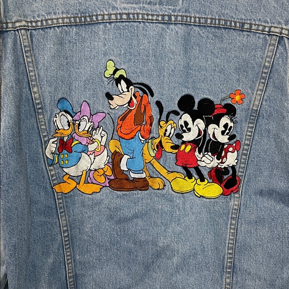 Vintage Disney Embroidered Mickey Mouse & Friends Light Denim Jacket Sz L 90s - Picture 2 of 11